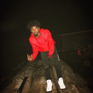 Meet your Posher, Dontae